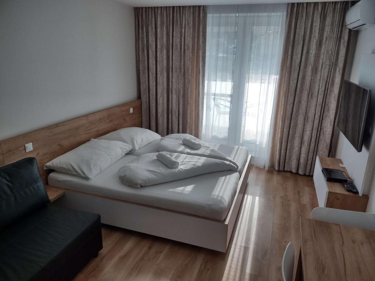 Apartman Kyjev 2 Podhájska Exterior foto